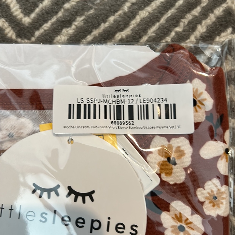 Brand New Little Sleepies Mocha Blossom 2 Piece Bamboo Viscose Pajama Sets - Picture 3 of 4